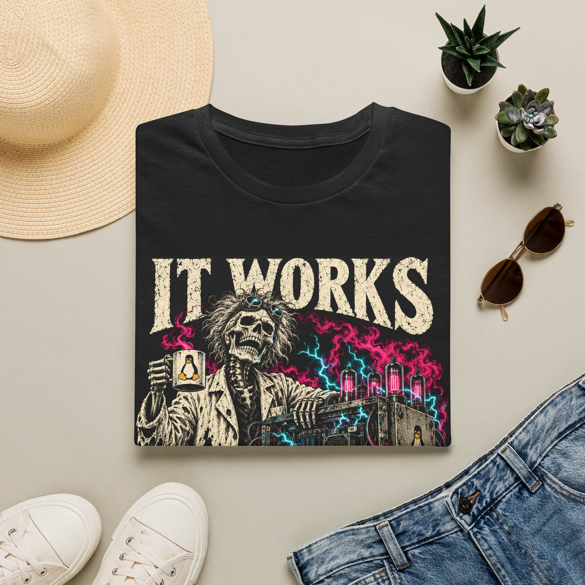 Linux | It Works on My Machine | Graphic Tee