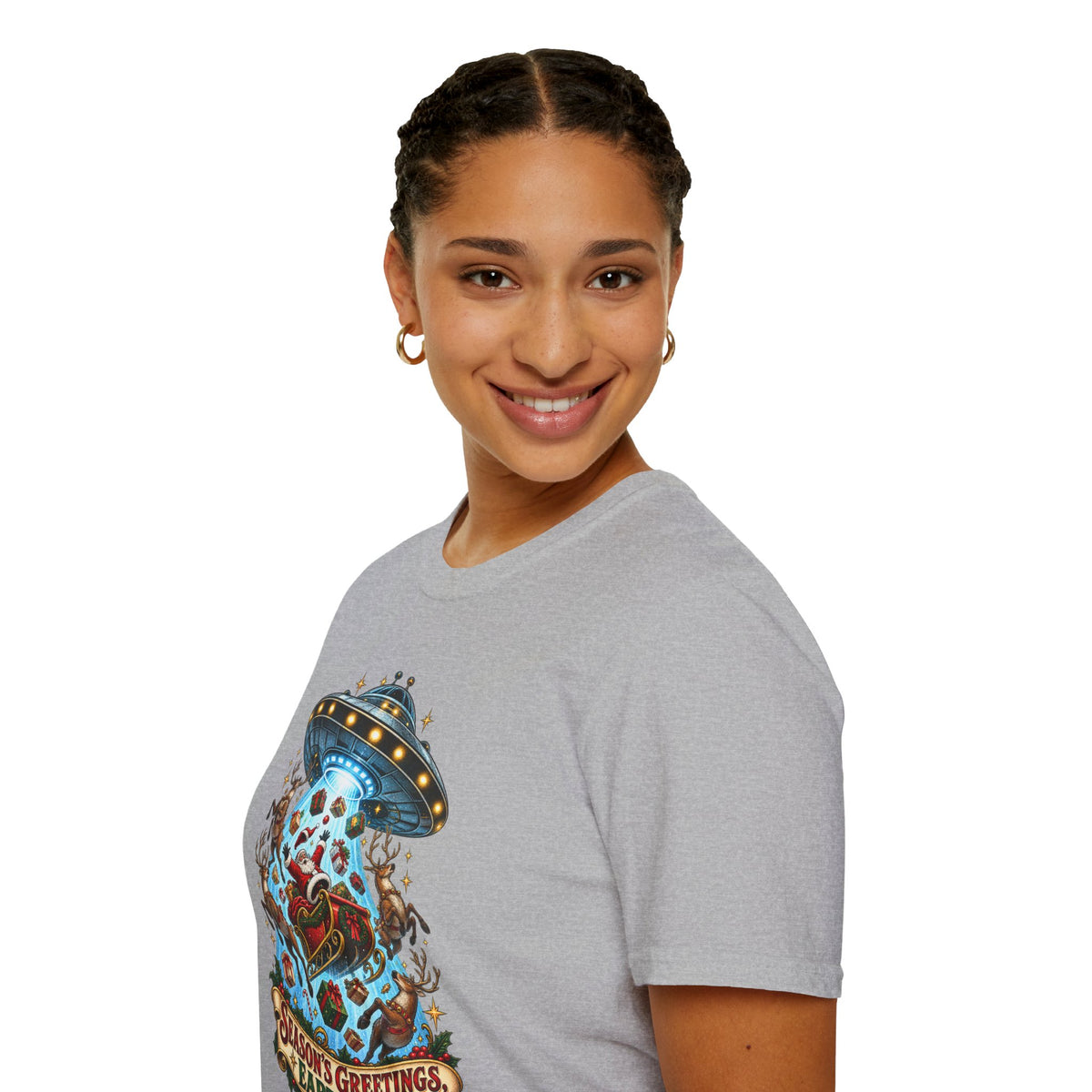 UFO Christmas | Season’s Greetings Earthlings UFO Christmas T-Shirt