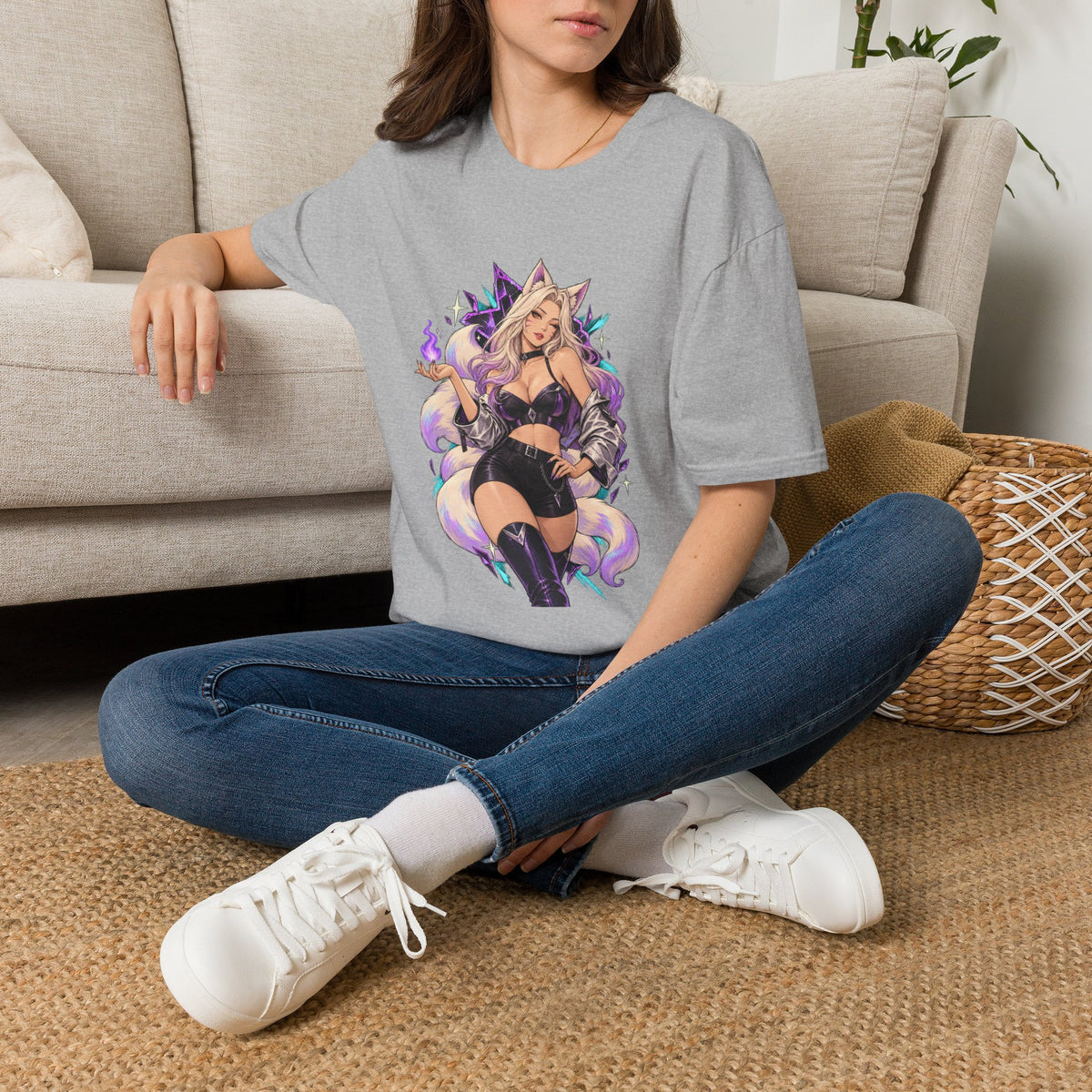 Ahri | League of Legends | Anime Fox Pin Up Girl T-Shirt