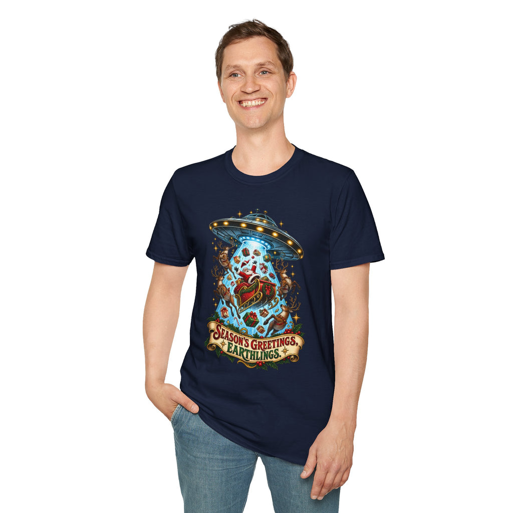 UFO Christmas | Season’s Greetings Earthlings UFO Christmas T-Shirt