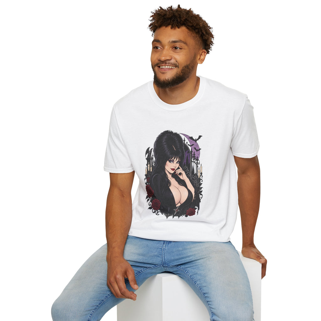 Elvira | Mistress of the Dark | Gothic Vampyress Pinup Girl | Sexy Halloween T-Shirt