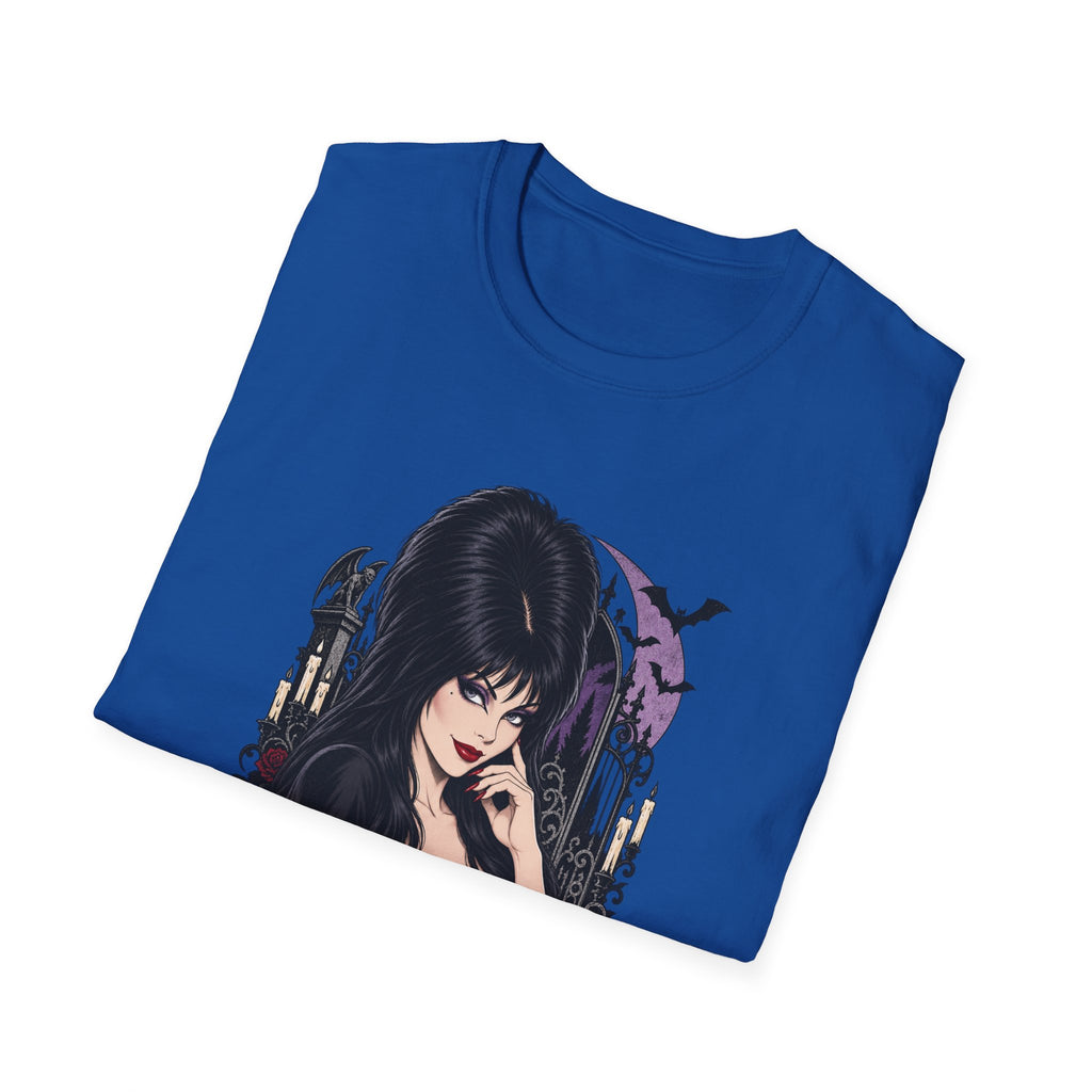 Elvira | Mistress of the Dark | Gothic Vampyress Pinup Girl | Sexy Halloween T-Shirt