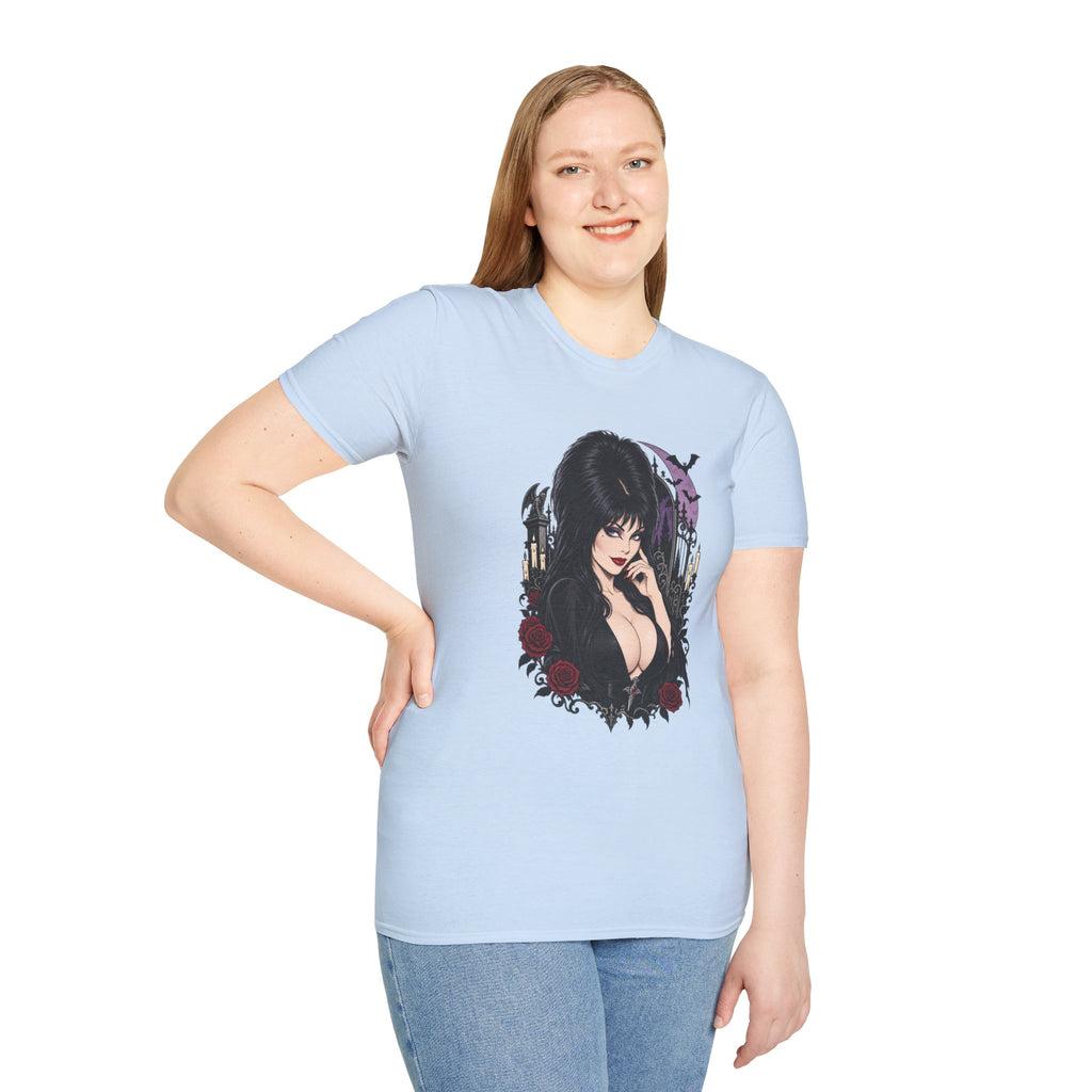 Elvira | Mistress of the Dark | Gothic Vampyress Pinup Girl | Sexy Halloween T-Shirt