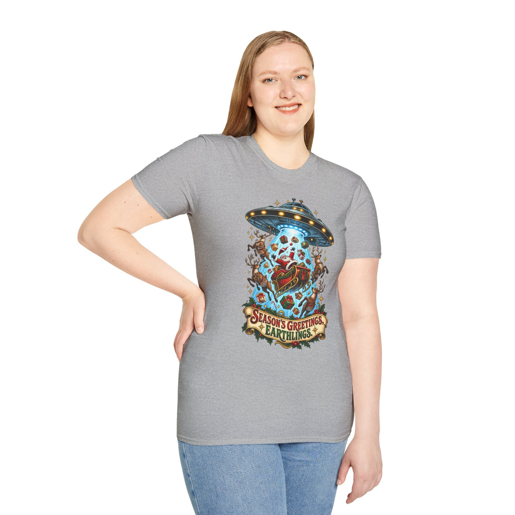 UFO Christmas | Season’s Greetings Earthlings UFO Christmas T-Shirt
