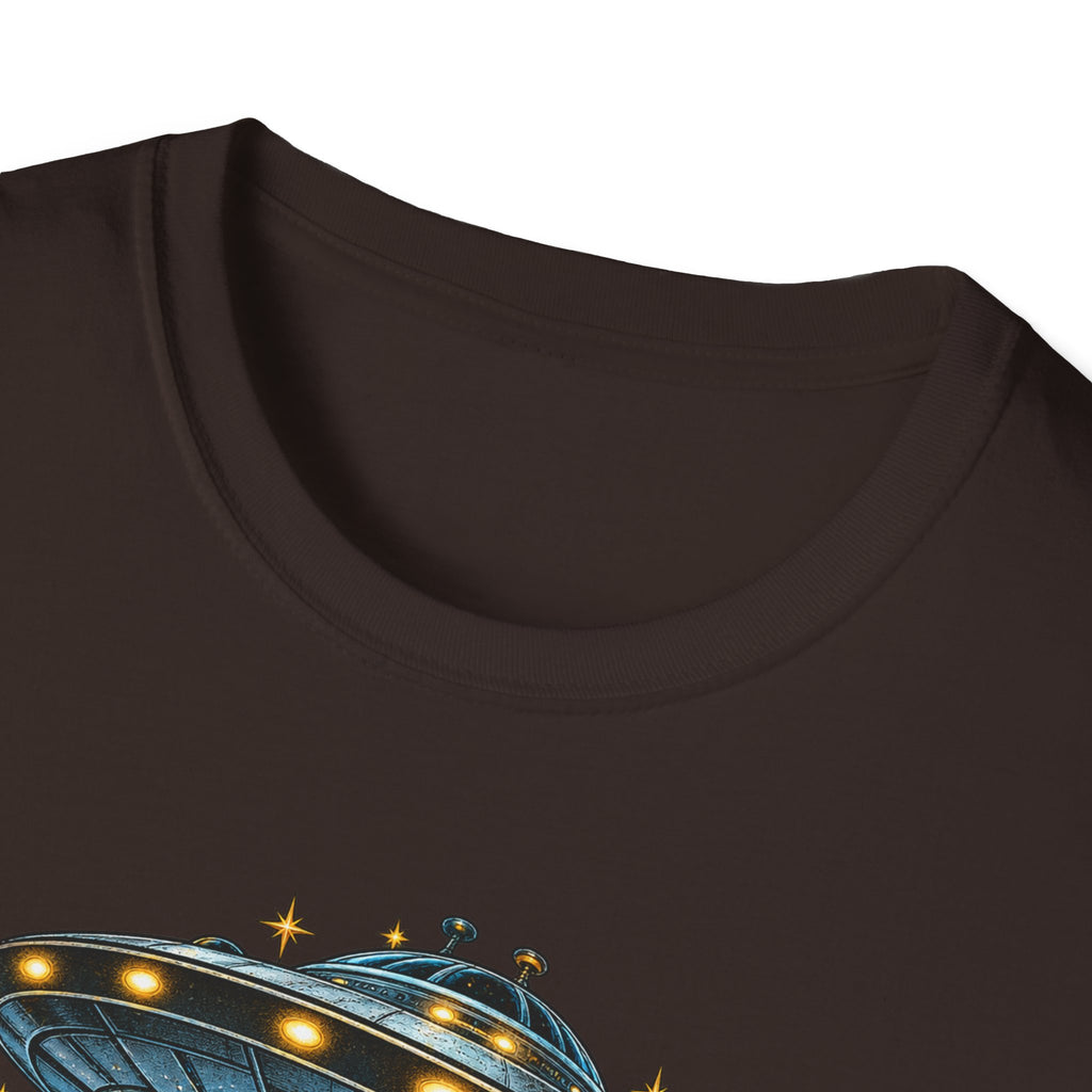 UFO Christmas | Season’s Greetings Earthlings UFO Christmas T-Shirt