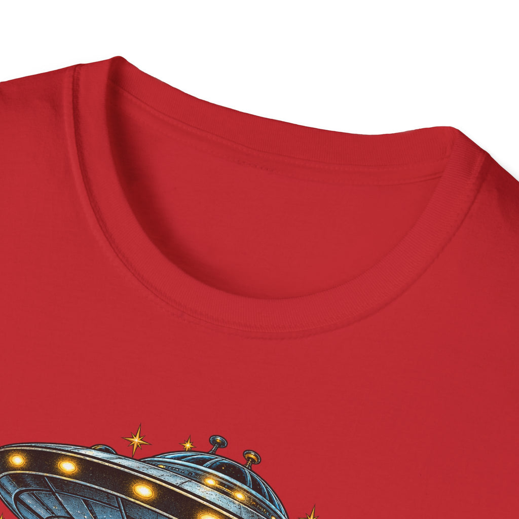 UFO Christmas | Season’s Greetings Earthlings UFO Christmas T-Shirt