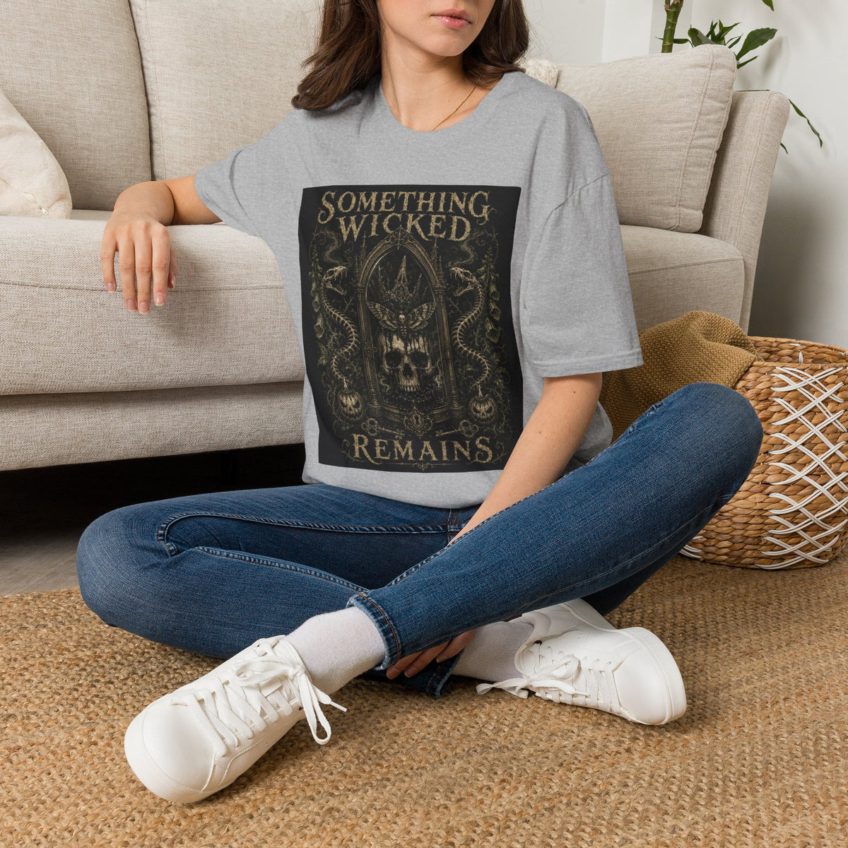T-Shirt — "Something Wicked Remains" Gothic Skull Vintage Graphic