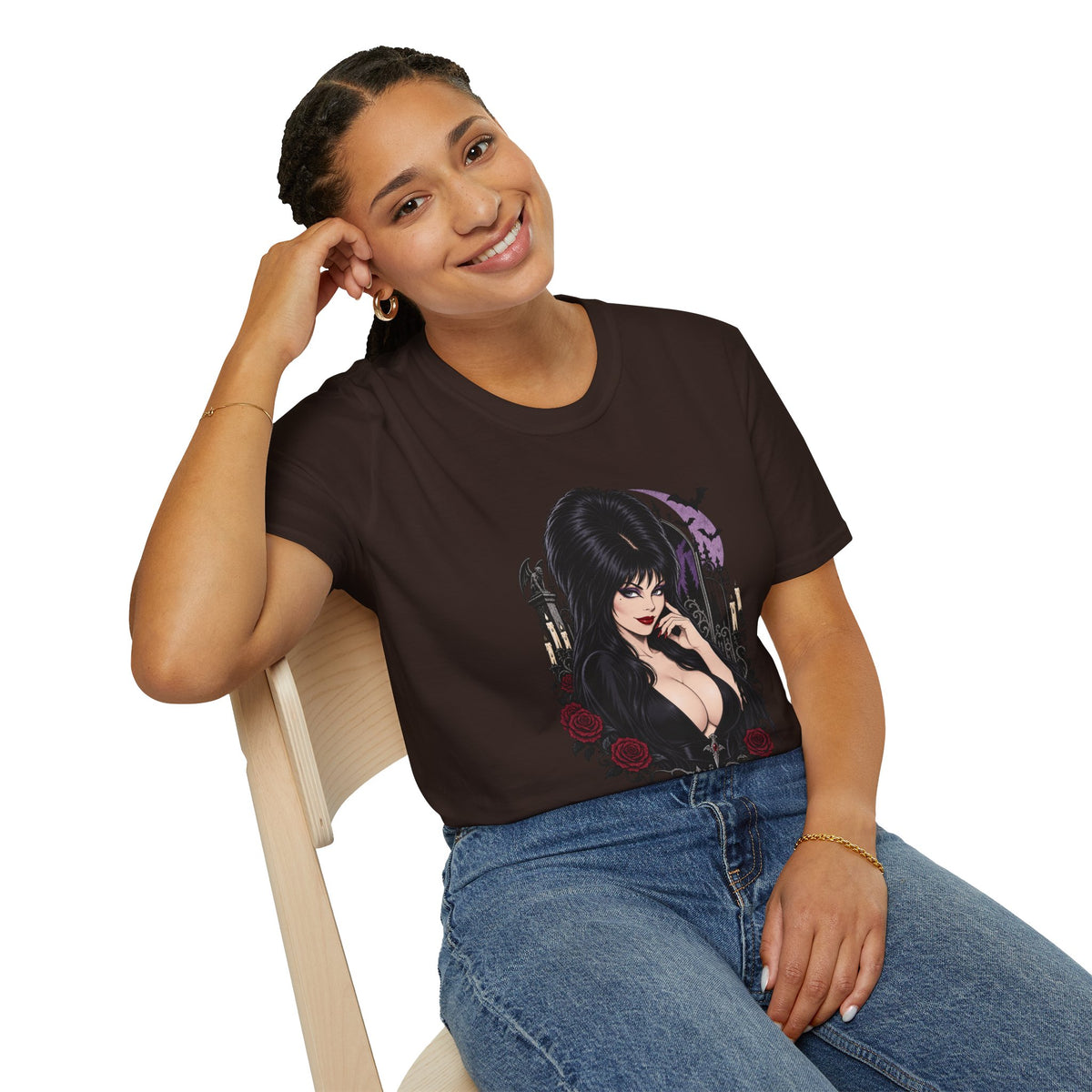 Elvira | Mistress of the Dark | Gothic Vampyress Pinup Girl | Sexy Halloween T-Shirt