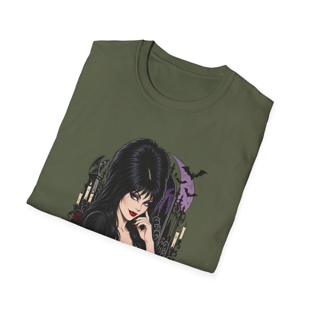 Elvira | Mistress of the Dark | Gothic Vampyress Pinup Girl | Sexy Halloween T-Shirt