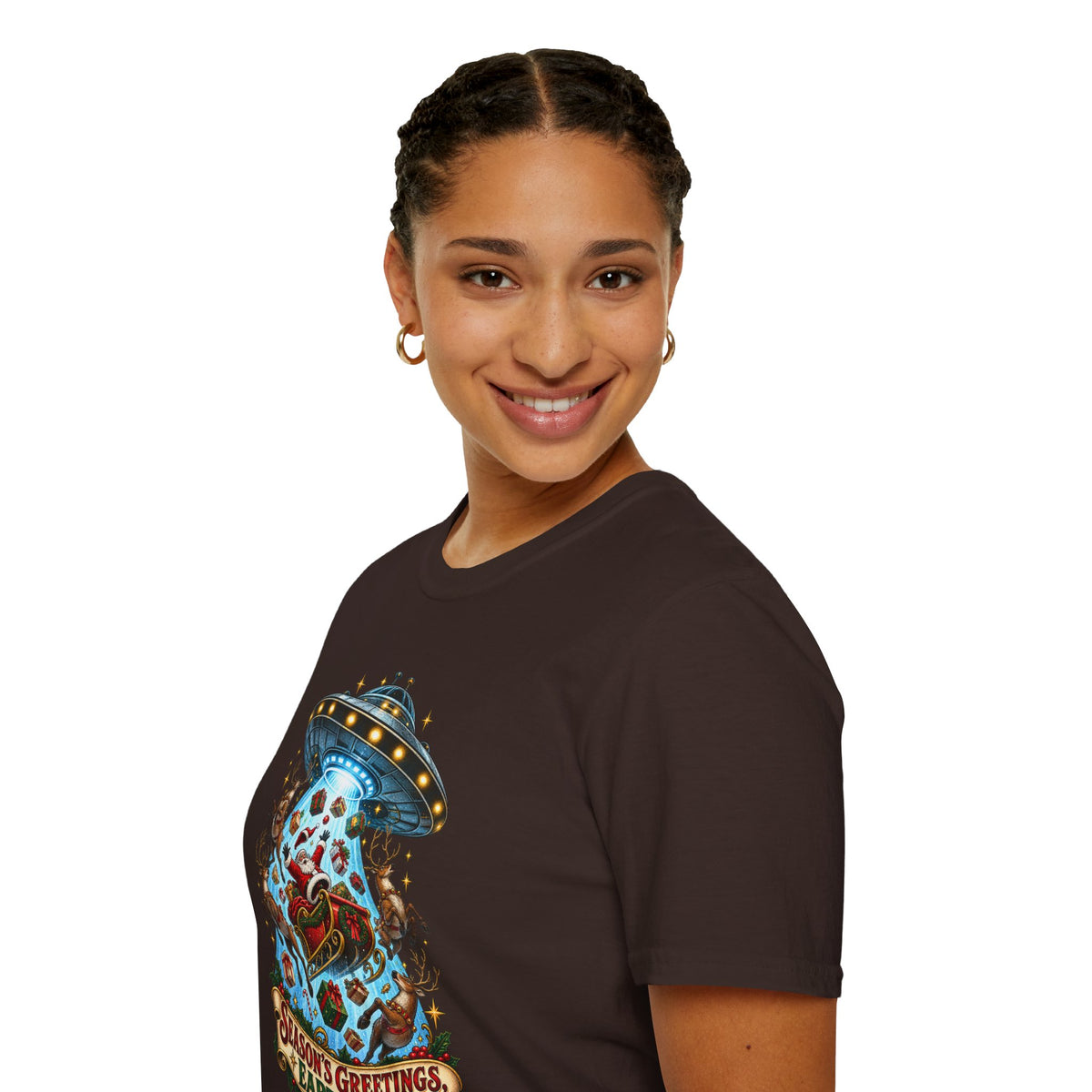 UFO Christmas | Season’s Greetings Earthlings UFO Christmas T-Shirt