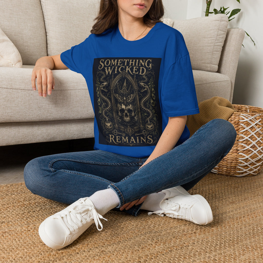 T-Shirt — "Something Wicked Remains" Gothic Skull Vintage Graphic
