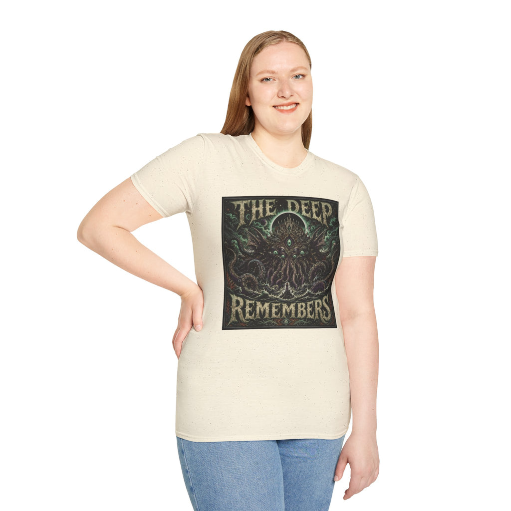 The Deep Remembers T‑Shirt — Cthulhu/Deep Sea Mythos Graphic Tee