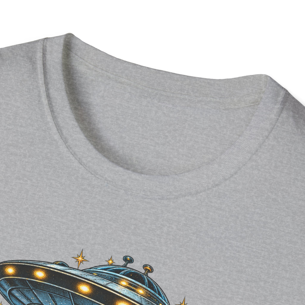 UFO Christmas | Season’s Greetings Earthlings UFO Christmas T-Shirt