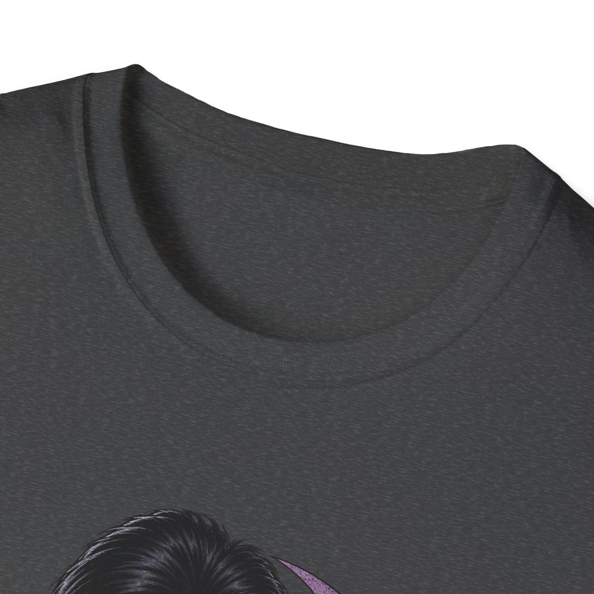 Elvira | Mistress of the Dark | Gothic Vampyress Pinup Girl | Sexy Halloween T-Shirt