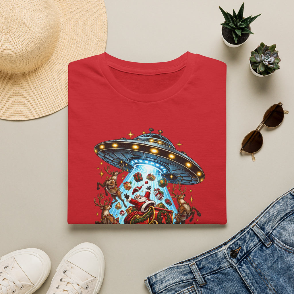 UFO Christmas | Season’s Greetings Earthlings UFO Christmas T-Shirt