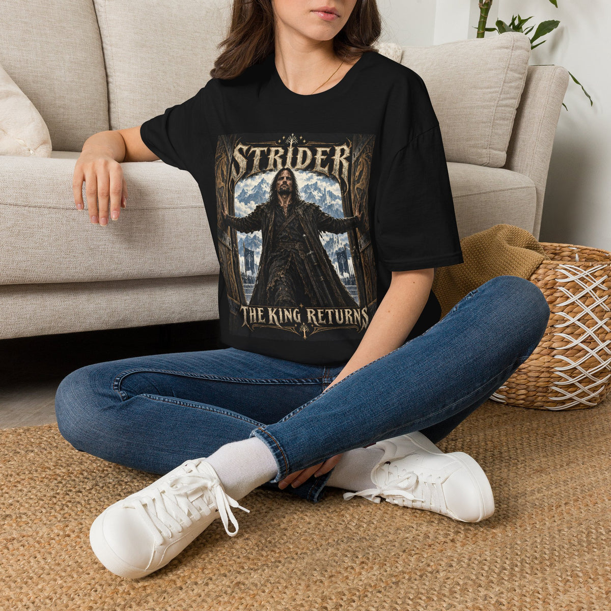 Strider | The King Returns | Graphic Tee