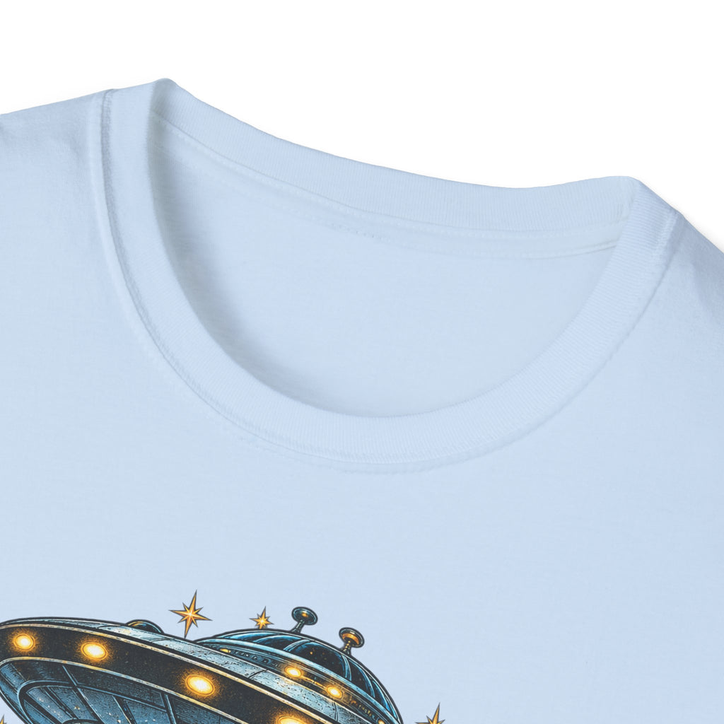 UFO Christmas | Season’s Greetings Earthlings UFO Christmas T-Shirt