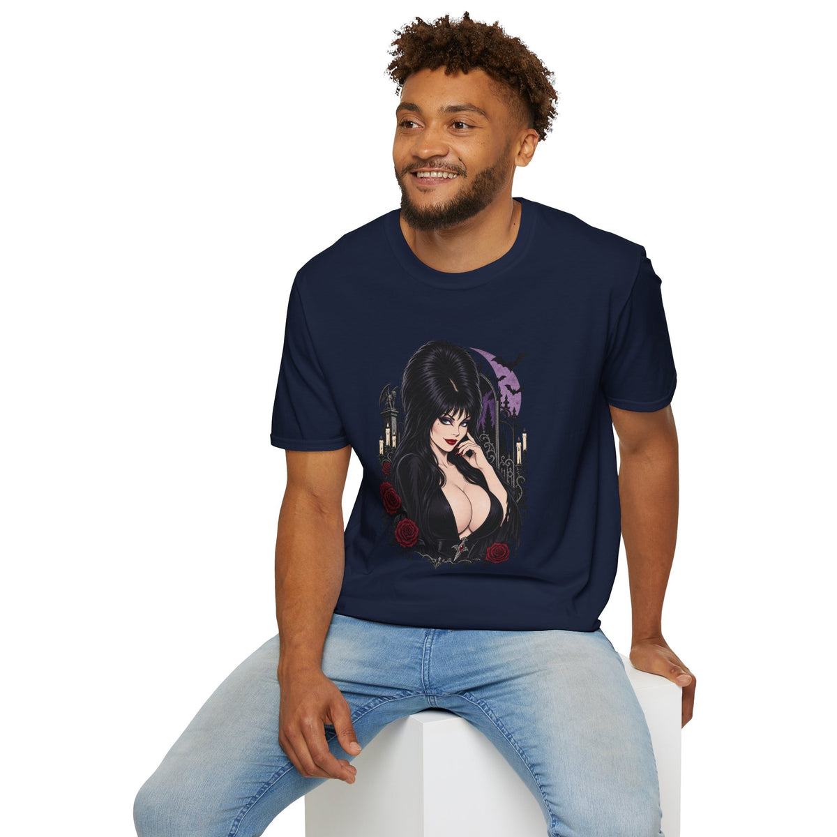 Elvira | Mistress of the Dark | Gothic Vampyress Pinup Girl | Sexy Halloween T-Shirt